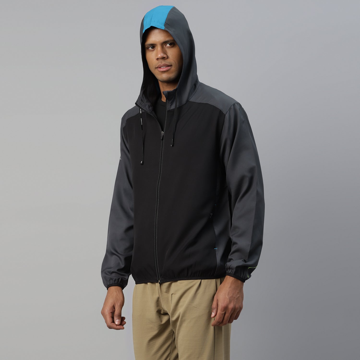 Recycled Light Weight Running Vent Jacket with Hood  - Men