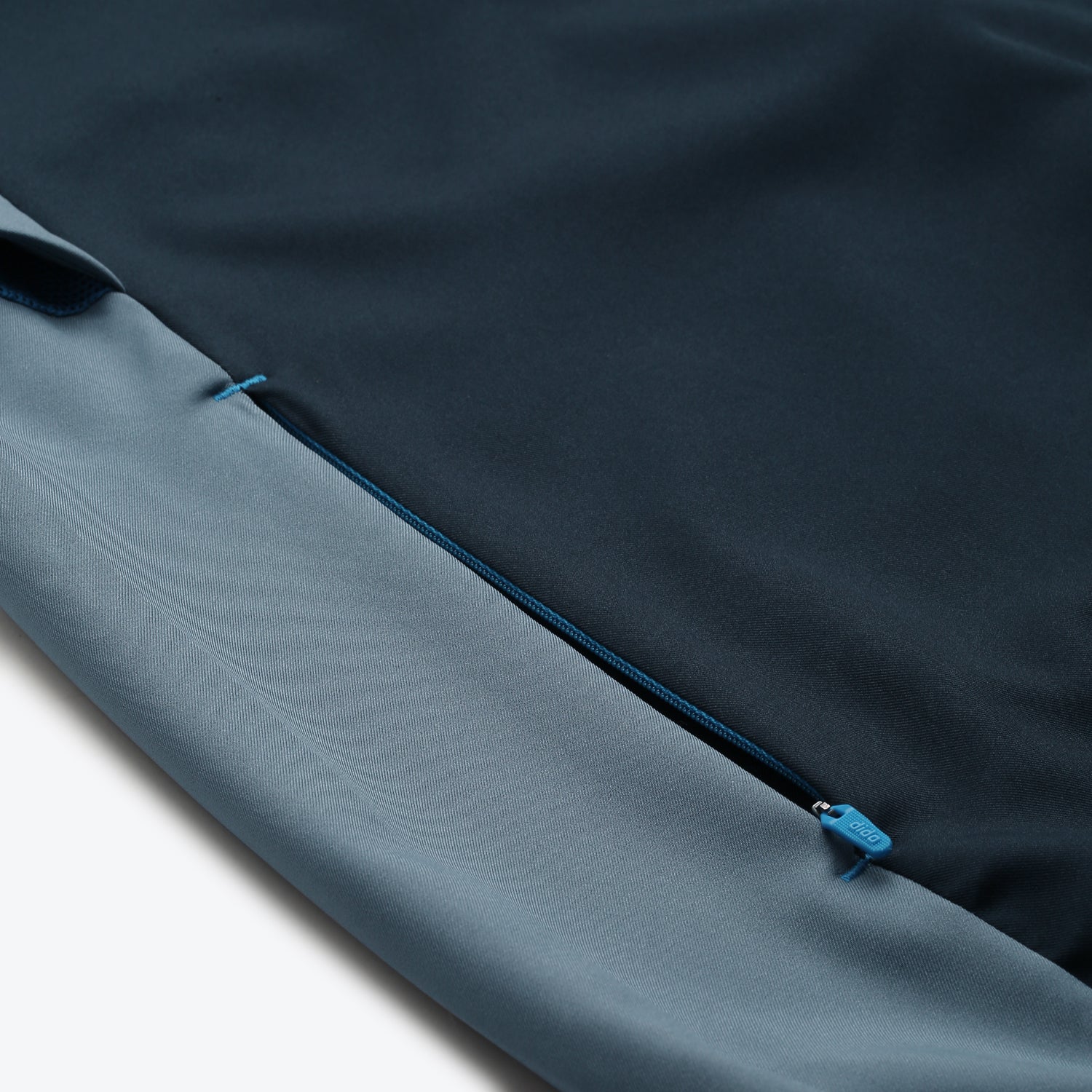 Recycled Light Weight Running Vent Jacket with Hood  - Men